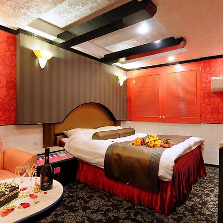 Hotel Love Ikutama -Adult Only Oszaka Kültér fotó