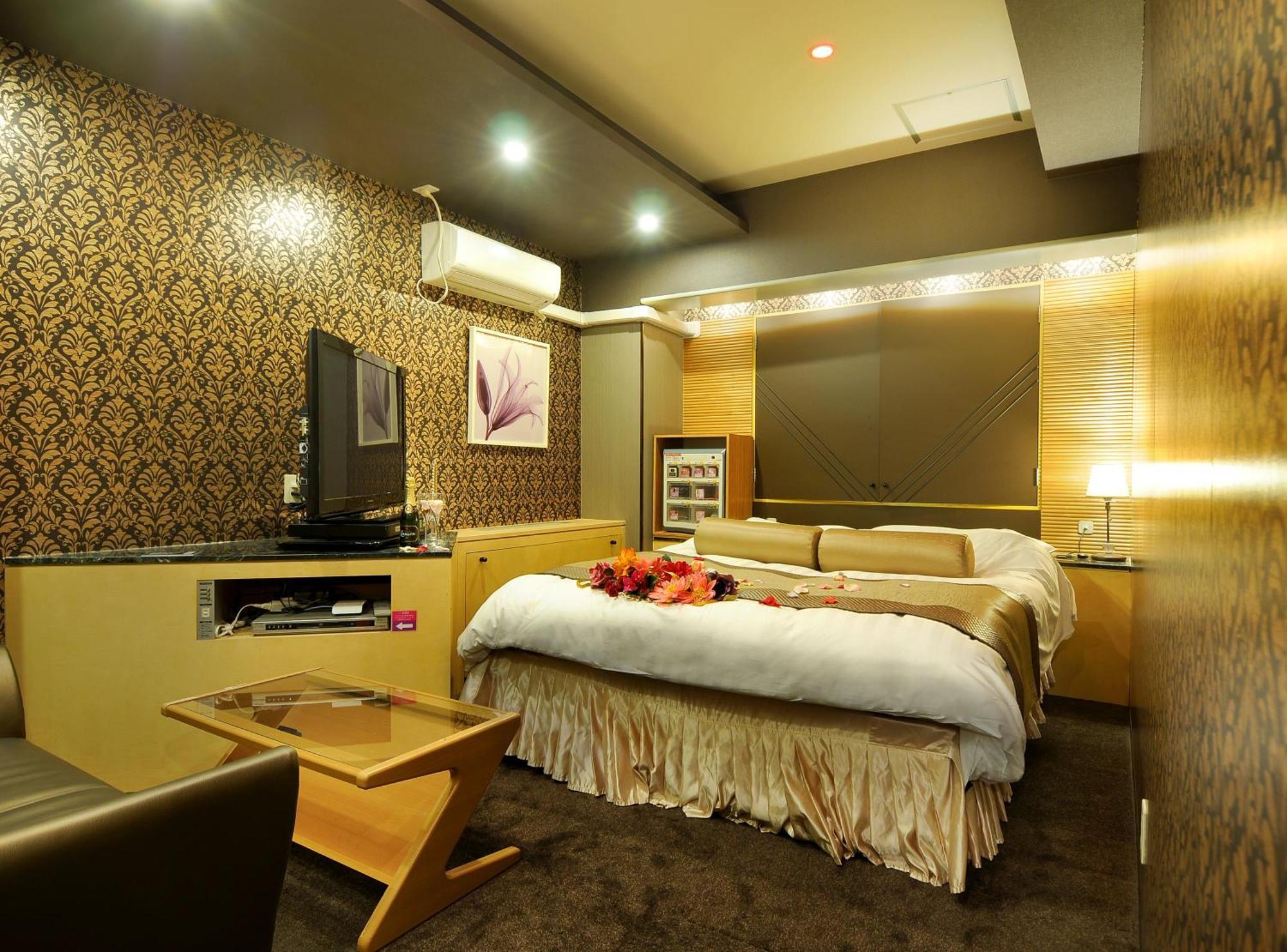 Hotel Love Ikutama -Adult Only Oszaka Kültér fotó