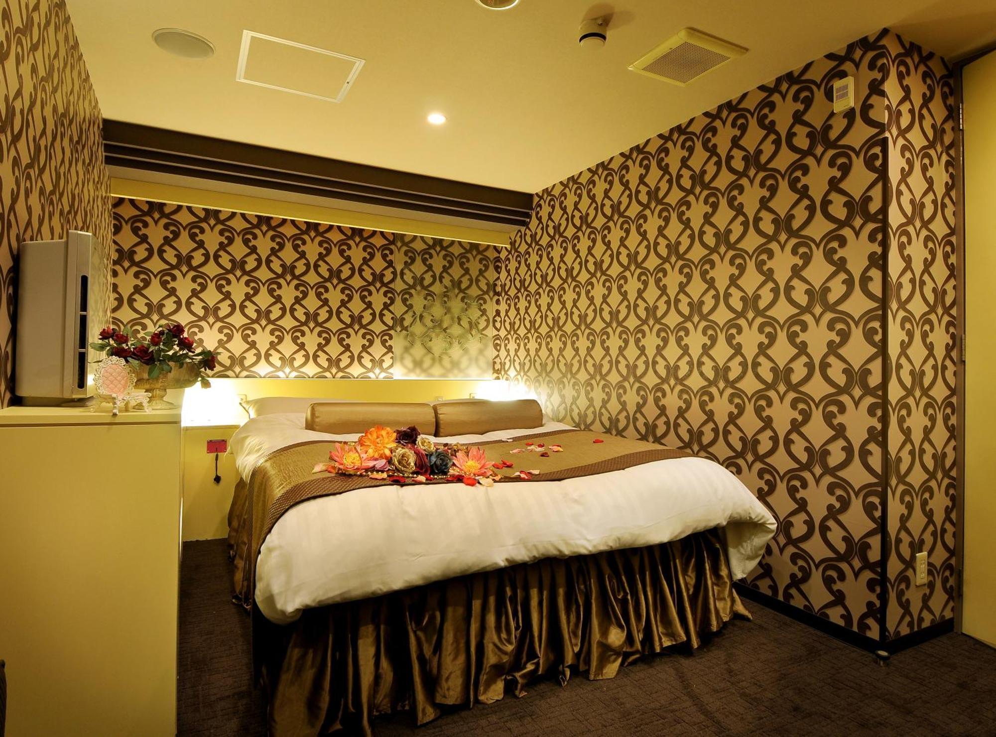 Hotel Love Ikutama -Adult Only Oszaka Kültér fotó