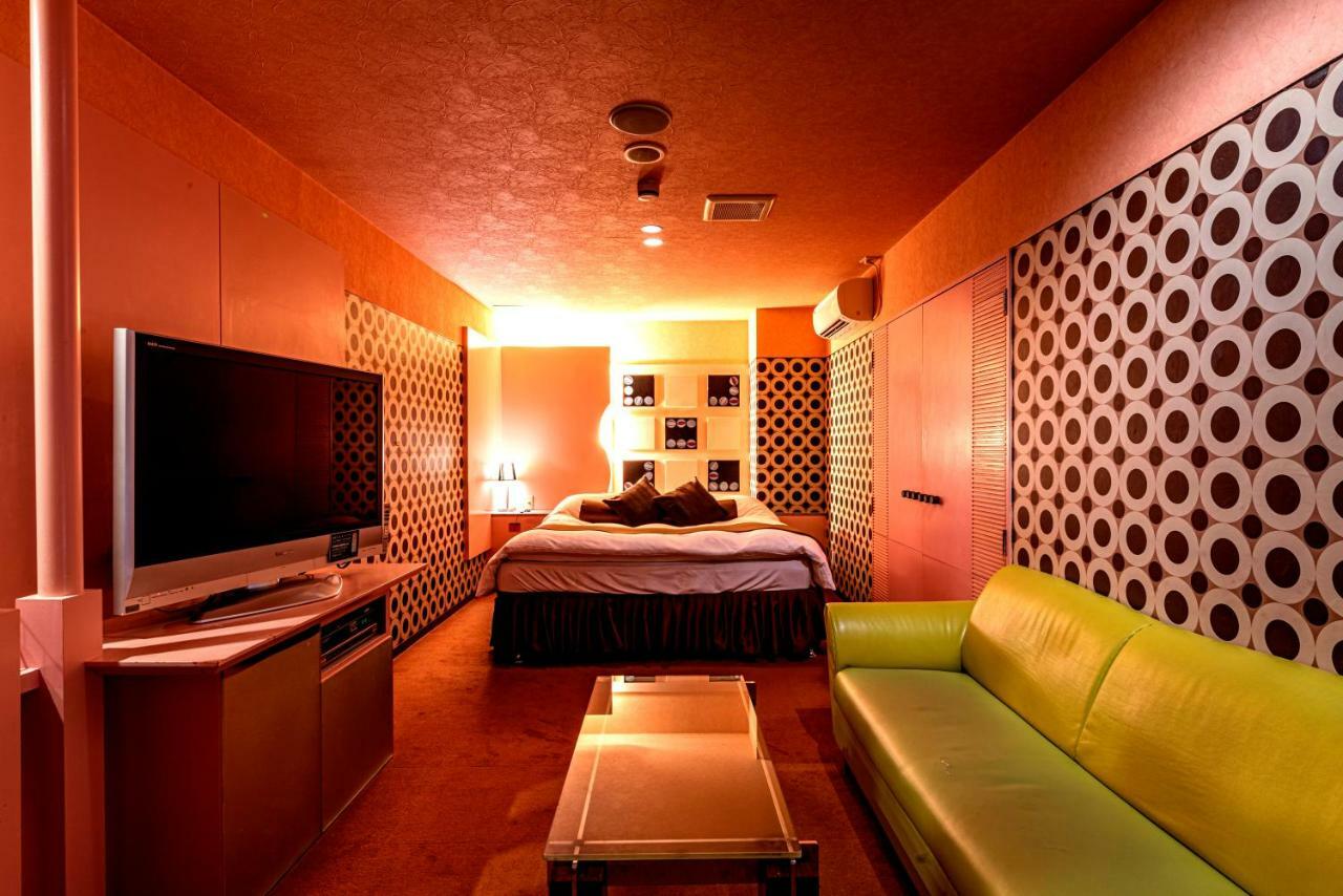 Hotel Love Ikutama -Adult Only Oszaka Kültér fotó